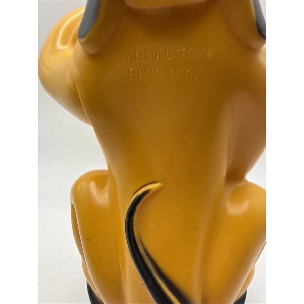 Vintage Disney Pluto Plastic Dog House Coin Bank Movable Arm Animal Toys Plus